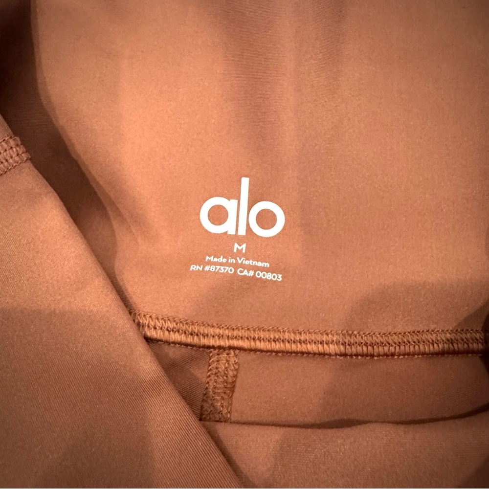 ALO Airlift 7/8 High Waist Leggings - Picture 3 of 3